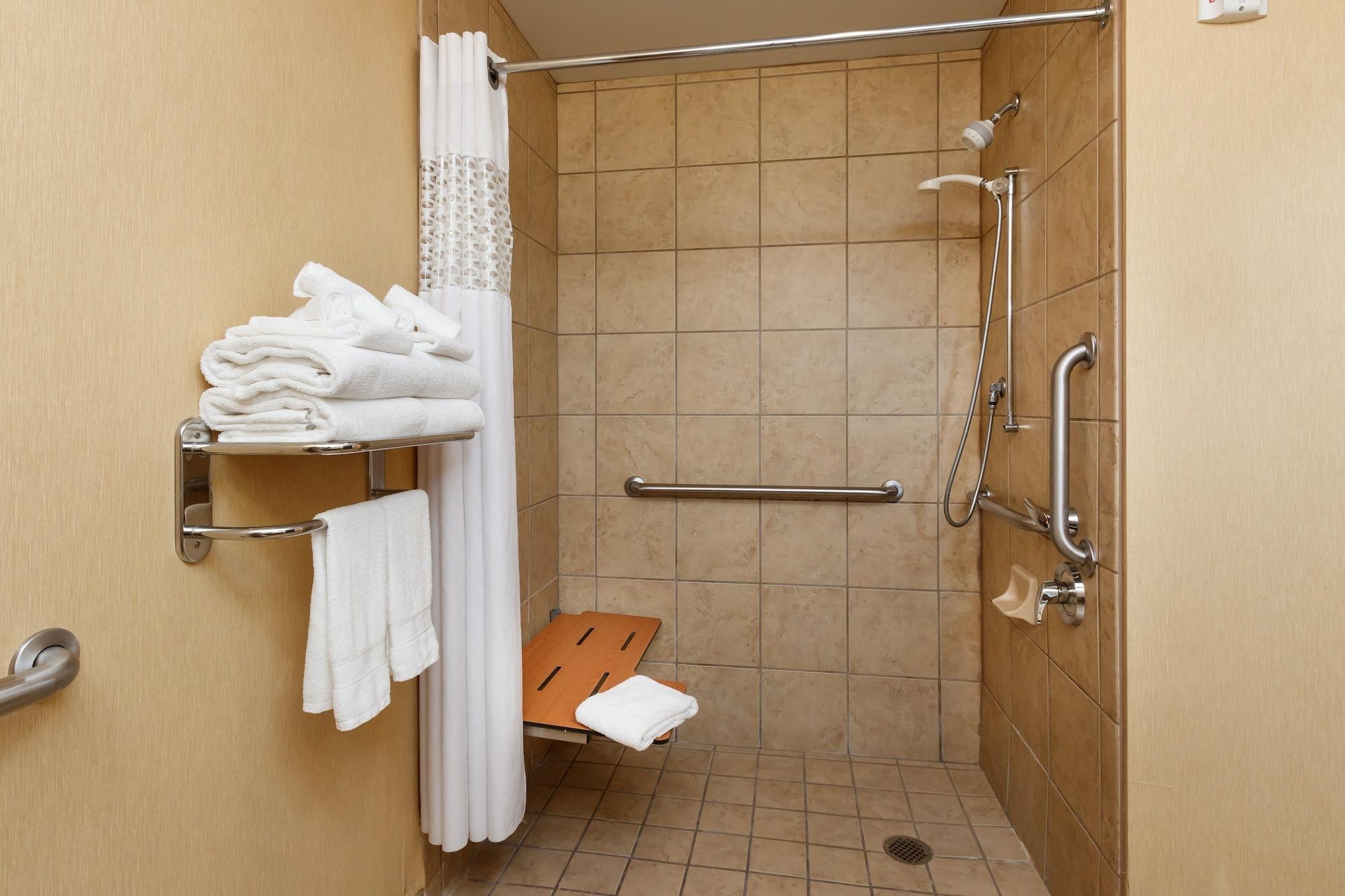 Hampton Inn&suites